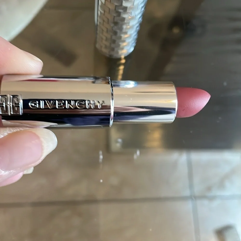 Givenchy Le rogue sheer velvet #16.